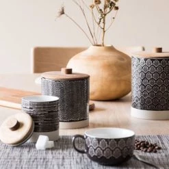 Bon marché ???? Maisons Du Monde Bocaux, Pots Et Bonbonnières Pot En Grès Motifs Graphiques Et Acacia H8 ???? -pots et bonbonnières Soldes pot en gres motifs graphiques et acacia h8 1000 4 13 195419 4